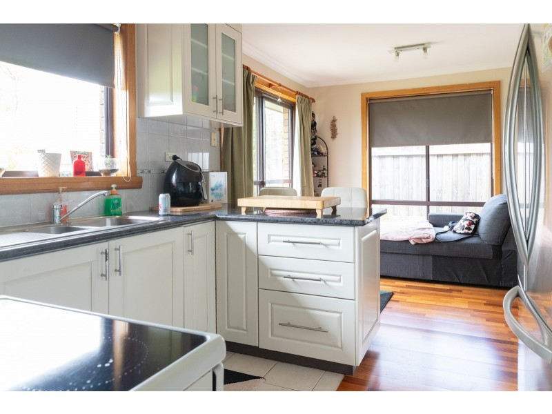 41 Rowland Crescent, Summerhill TAS 7250