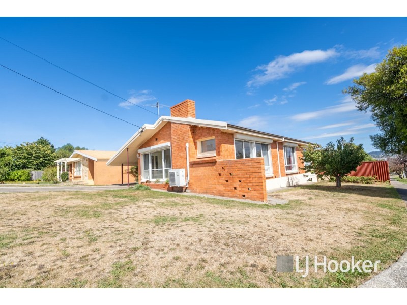 23 Karpaty Avenue, Newnham TAS 7248