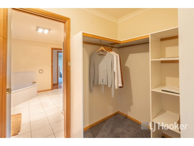 8 Hutton Court, Prospect Vale TAS 7250