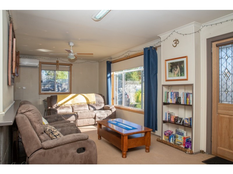 140 Alanvale Road, Newnham TAS 7248