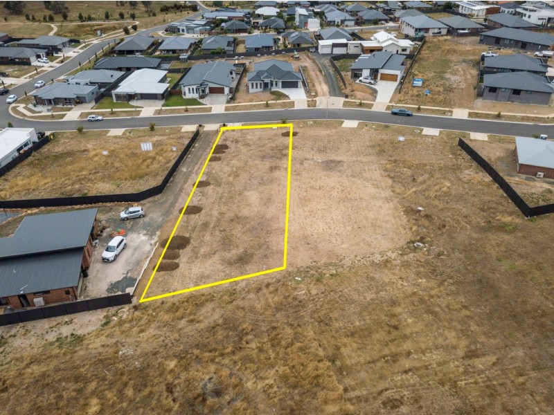 33 Lakeside Drive, Kings Meadows TAS 7249