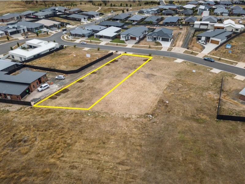 33 Lakeside Drive, Kings Meadows TAS 7249