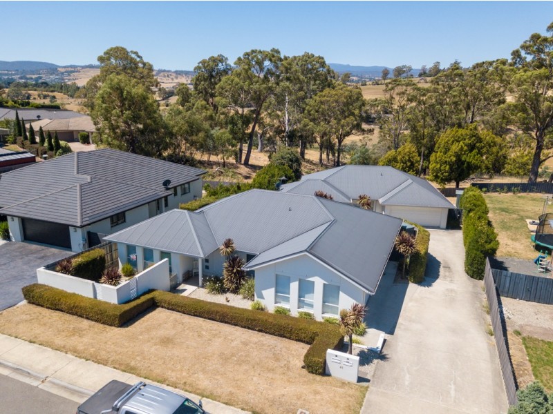 1/41 Richings Drive, Youngtown TAS 7249