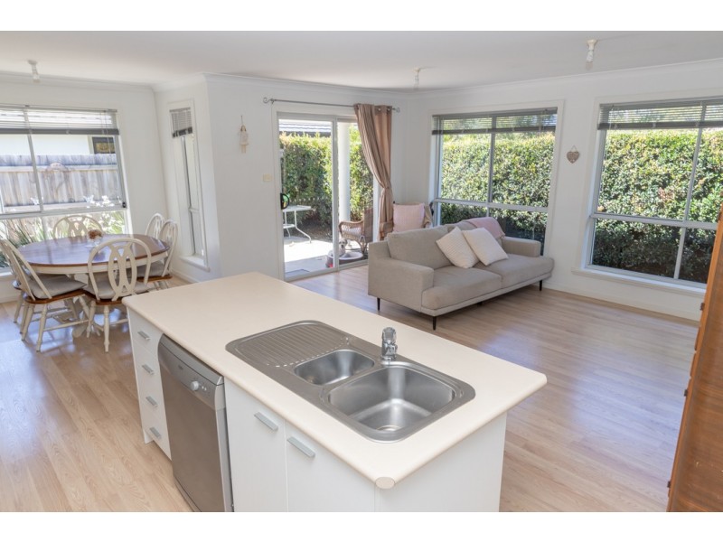 1/41 Richings Drive, Youngtown TAS 7249