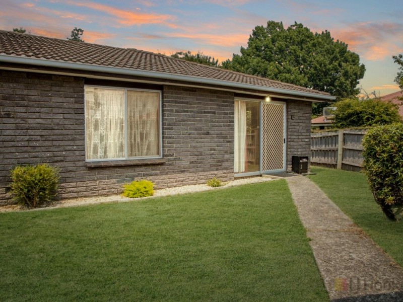 Unit 4/4 Parklands Parade, Newnham TAS 7248