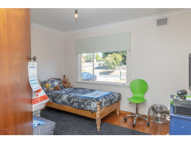 24 Mackay Street, Mayfield TAS 7248