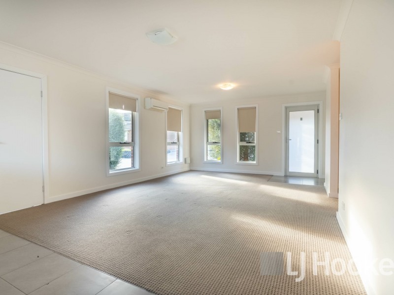 Unit 3/7-9 Eastfield Drive, Newnham TAS 7248