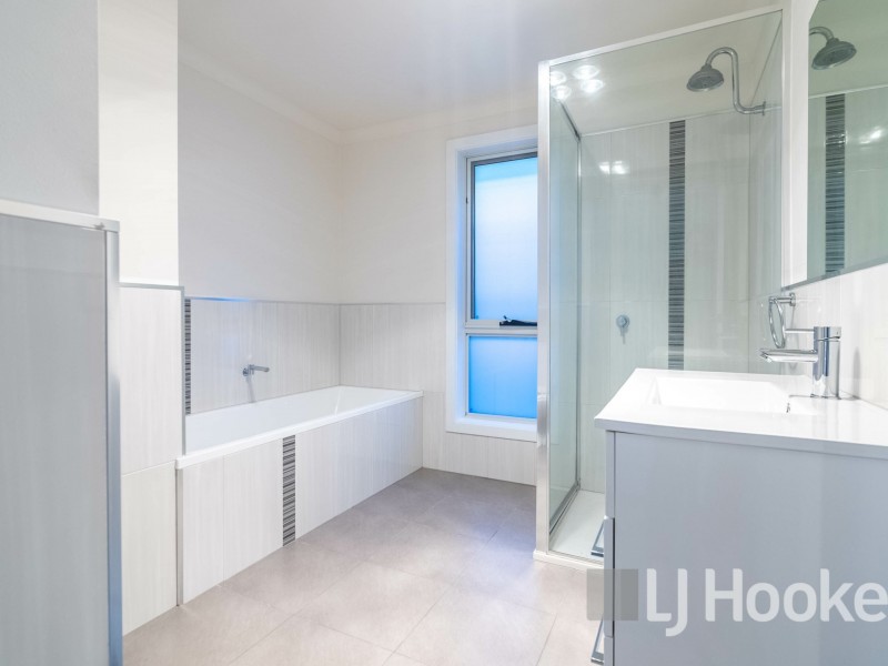 Unit 3/7-9 Eastfield Drive, Newnham TAS 7248