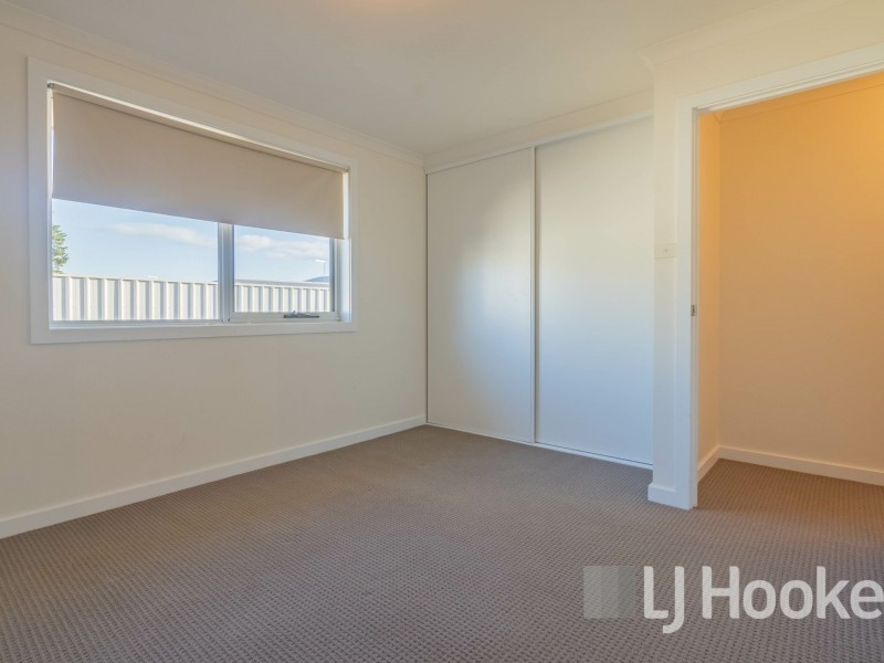 Unit 3/7-9 Eastfield Drive, Newnham TAS 7248