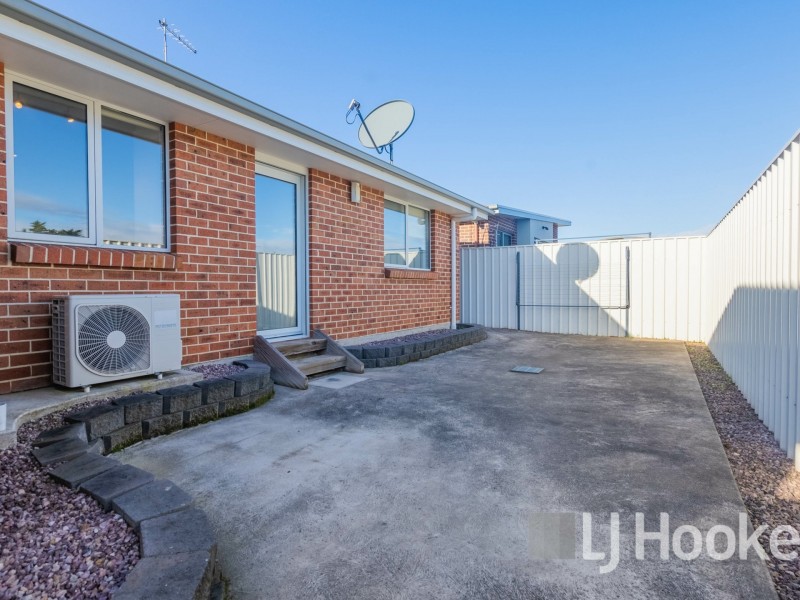 Unit 3/7-9 Eastfield Drive, Newnham TAS 7248