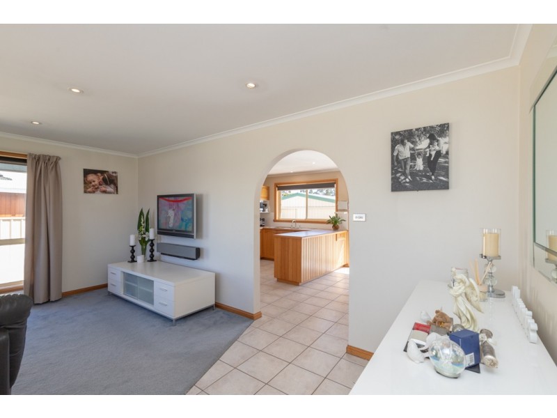 25 Goya Road, Newnham TAS 7248
