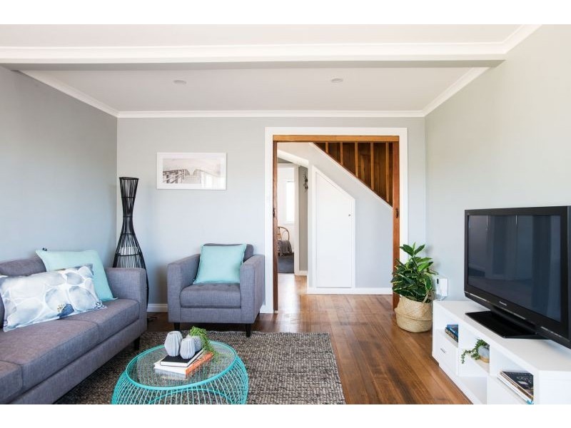 6 Norfolk Street, St Leonards TAS 7250