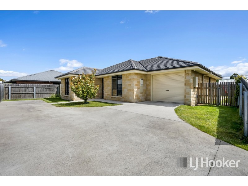 2/3 Lach Dar Court, Longford TAS 7301
