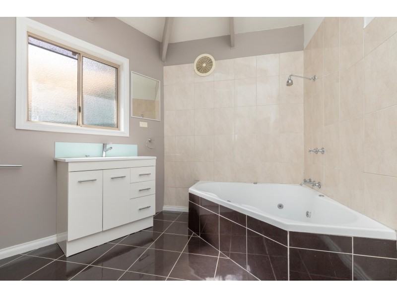 61 Outram Street, Summerhill TAS 7250