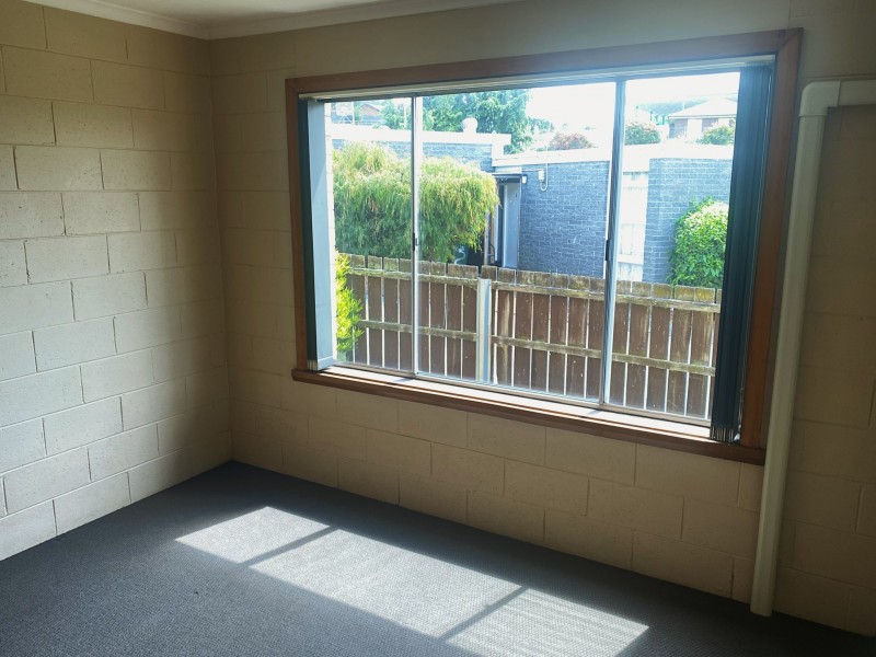 2/42 Elouera Street, Riverside TAS 7250