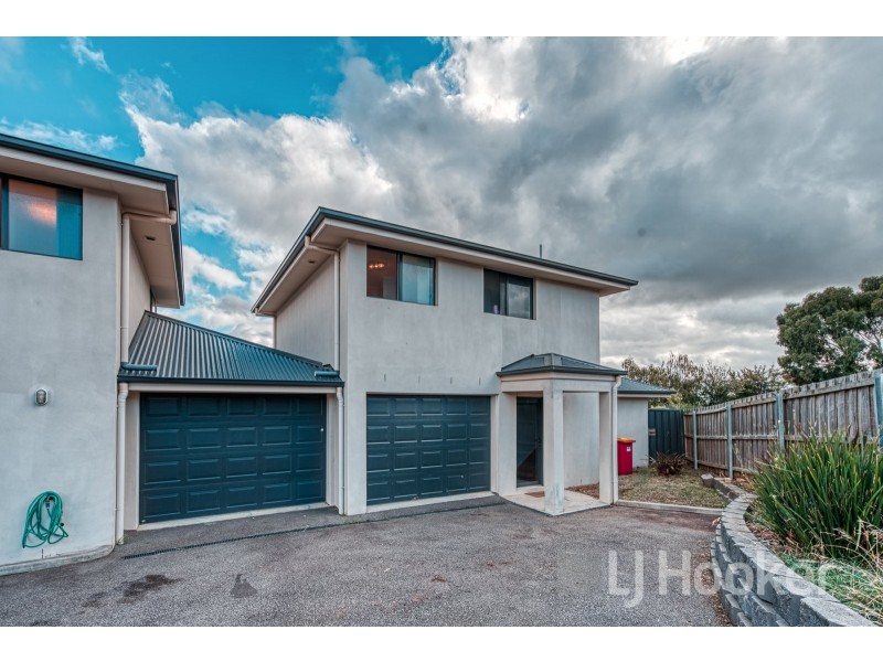 3/4 Miriam Court, Newnham TAS 7248