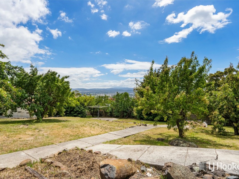5 Cherry Road, Trevallyn TAS 7250