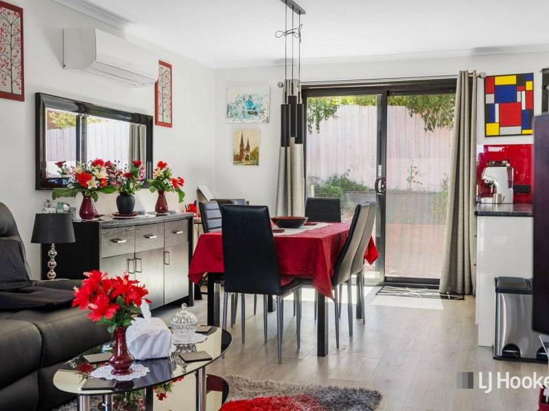 2/25 Walkers Avenue, Newnham TAS 7248