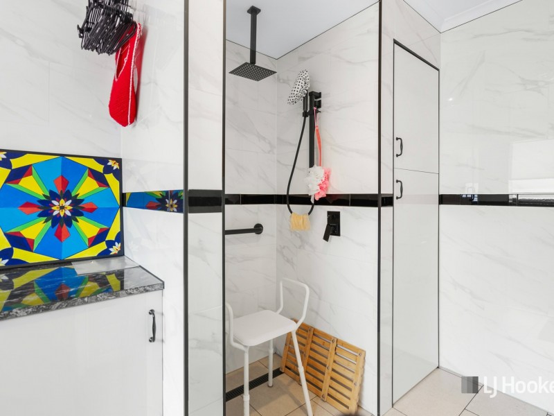 2/25 Walkers Avenue, Newnham TAS 7248