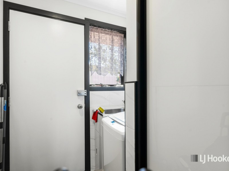 2/25 Walkers Avenue, Newnham TAS 7248