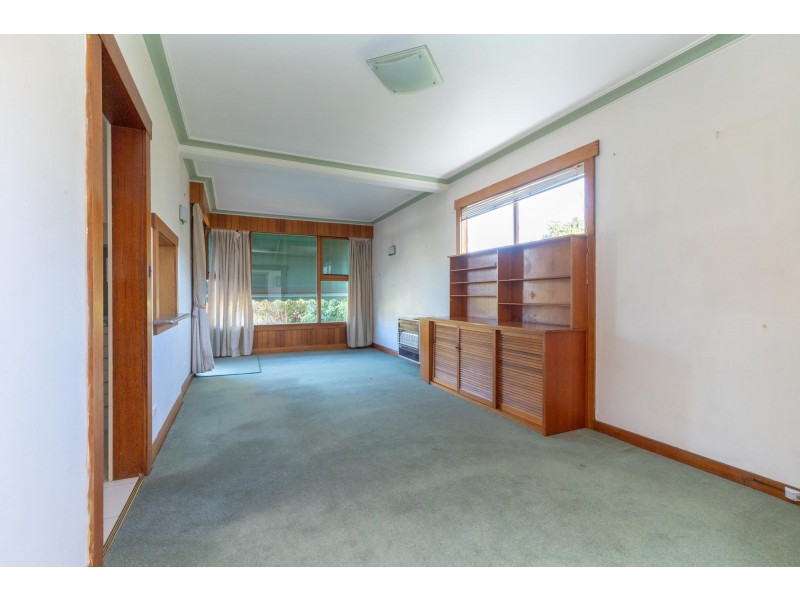 9 Albion Street, Invermay TAS 7248