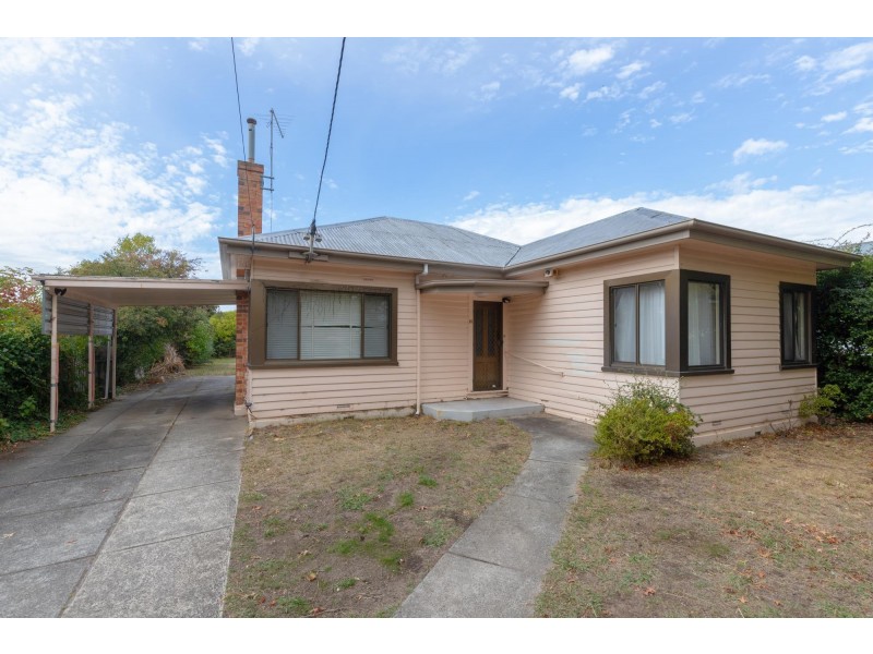 14 Birdwood Street, Mowbray TAS 7248