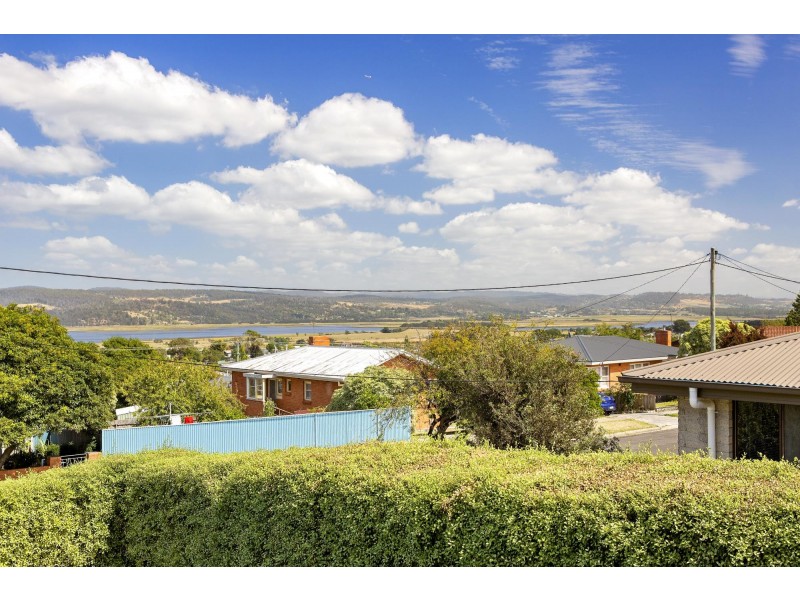 36 Thompsons Lane, Newnham TAS 7248