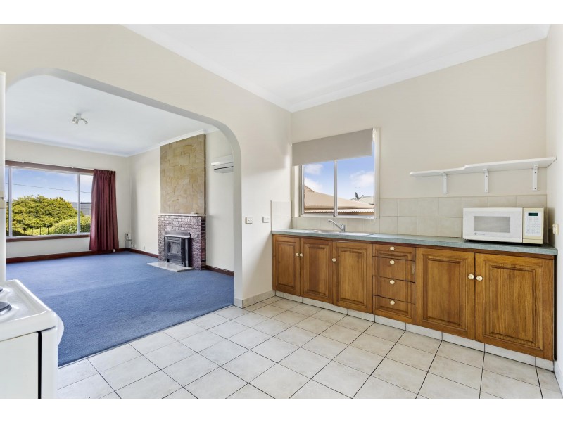 36 Thompsons Lane, Newnham TAS 7248