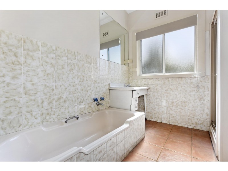36 Thompsons Lane, Newnham TAS 7248