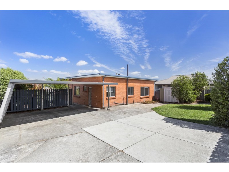 36 Thompsons Lane, Newnham TAS 7248