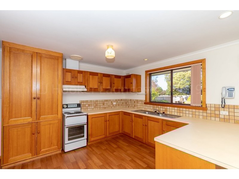 11 Mount Stuart Drive, Newnham TAS 7248