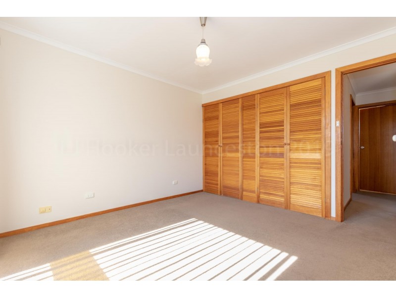 11 Mount Stuart Drive, Newnham TAS 7248