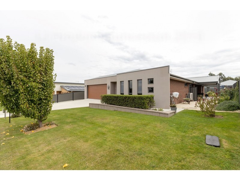 6 Minerva Drive, Perth TAS 7300