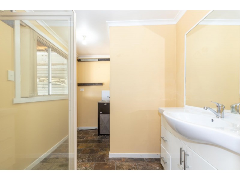 1/54 Crandon Crescent, Newnham TAS 7248