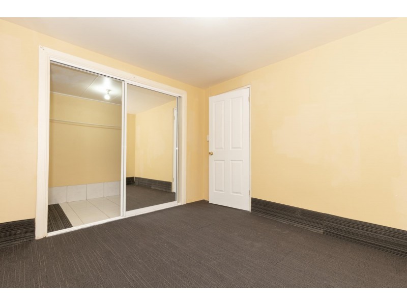 1/54 Crandon Crescent, Newnham TAS 7248