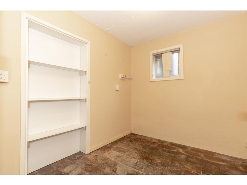 1/54 Crandon Crescent, Newnham TAS 7248