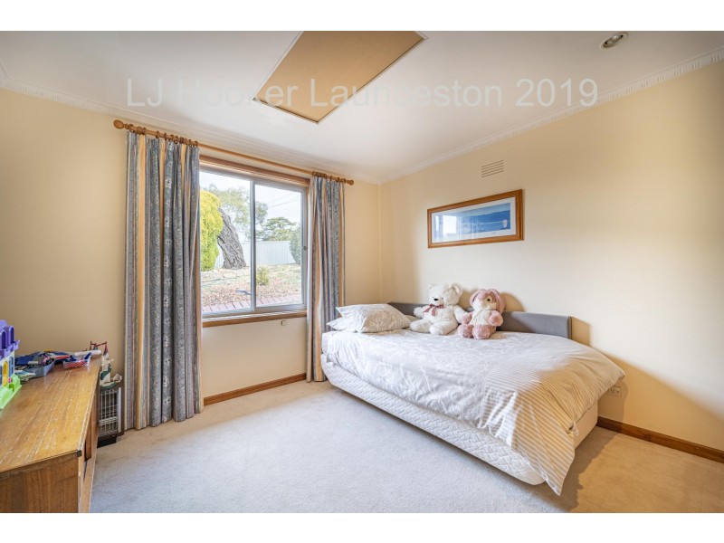 3 Rossmoyne Street, Norwood TAS 7250