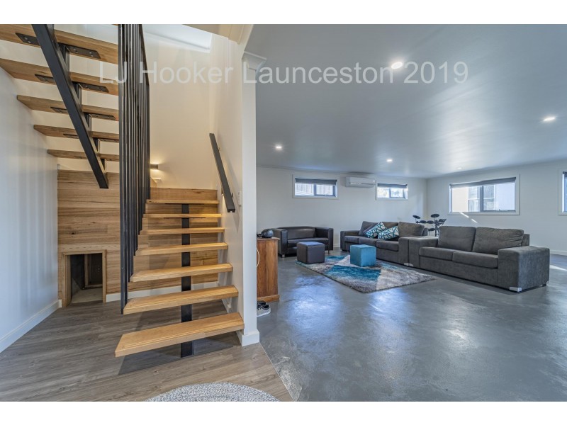 59 Viewbank Road, Newnham TAS 7248