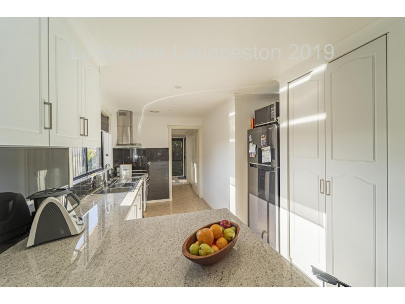 22 Packham Street, Newnham TAS 7248