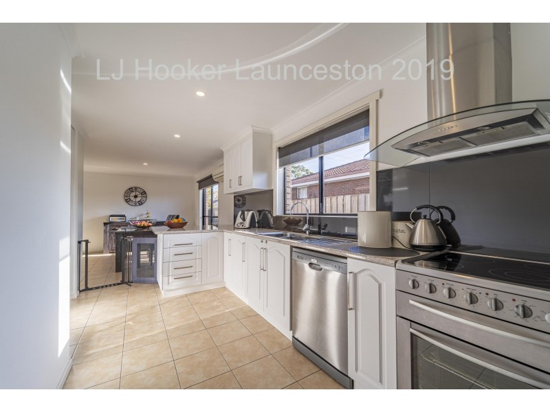22 Packham Street, Newnham TAS 7248