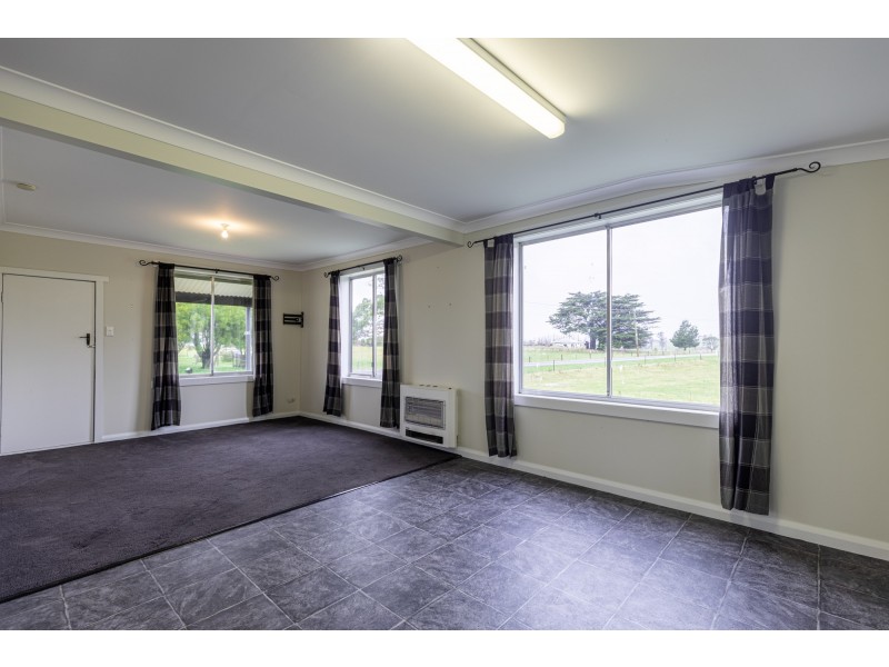 40 Main Road, Legerwood TAS 7263