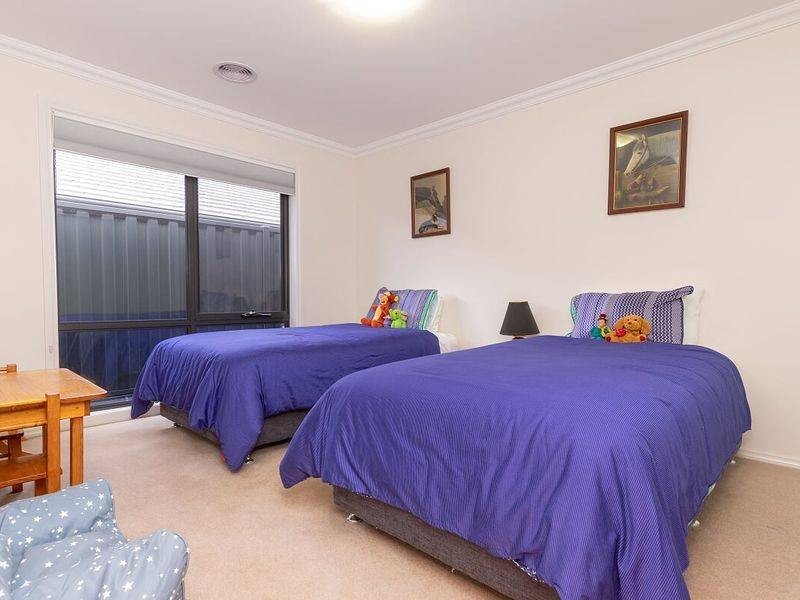 15 Legges Crescent, Prospect TAS 7250
