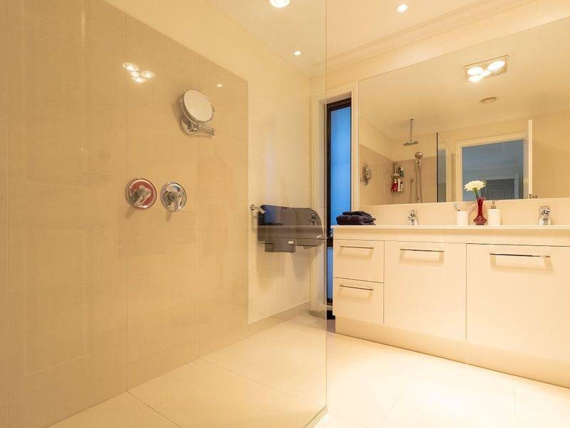 15 Legges Crescent, Prospect TAS 7250