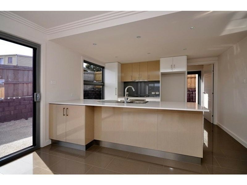 Unit 2/161 Alanvale Road, Newnham TAS 7248