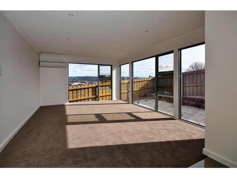 Unit 2/161 Alanvale Road, Newnham TAS 7248