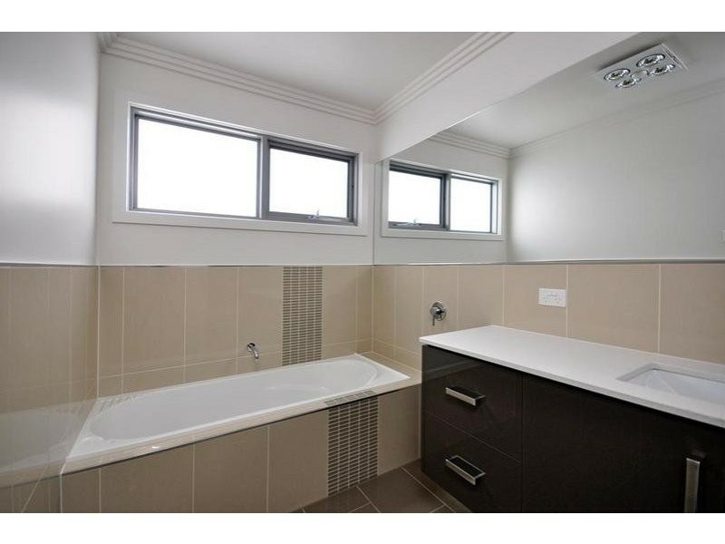 Unit 2/161 Alanvale Road, Newnham TAS 7248