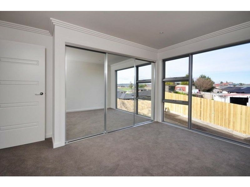 Unit 2/161 Alanvale Road, Newnham TAS 7248