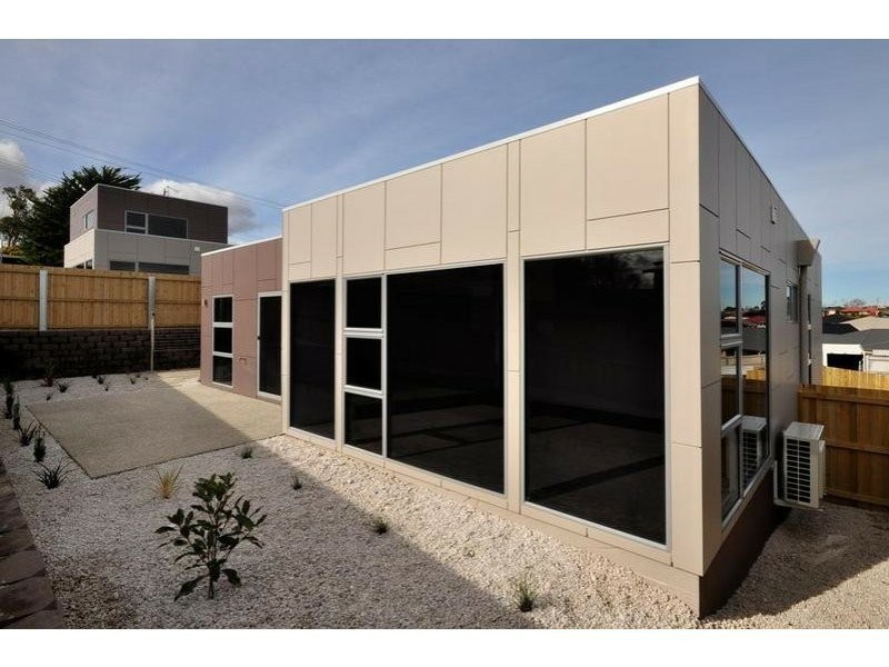 Unit 2/161 Alanvale Road, Newnham TAS 7248