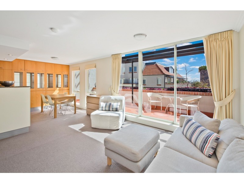 62 Florida Road, Palm Beach NSW 2108