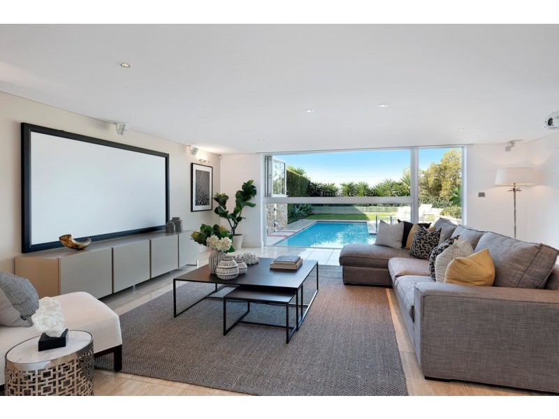 212 Raglan Street, Mosman NSW 2088